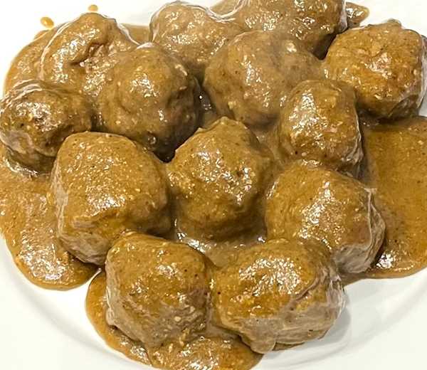 Meatballs in Malaga Sauce